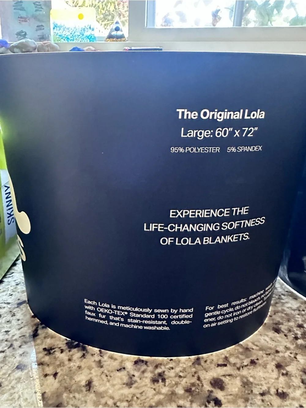 lola Black and White Blanket Packaging